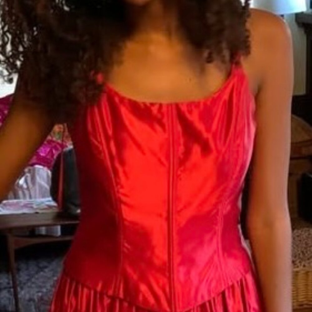 Jessica McClintock for gunne safe gown fulll length formal red dress